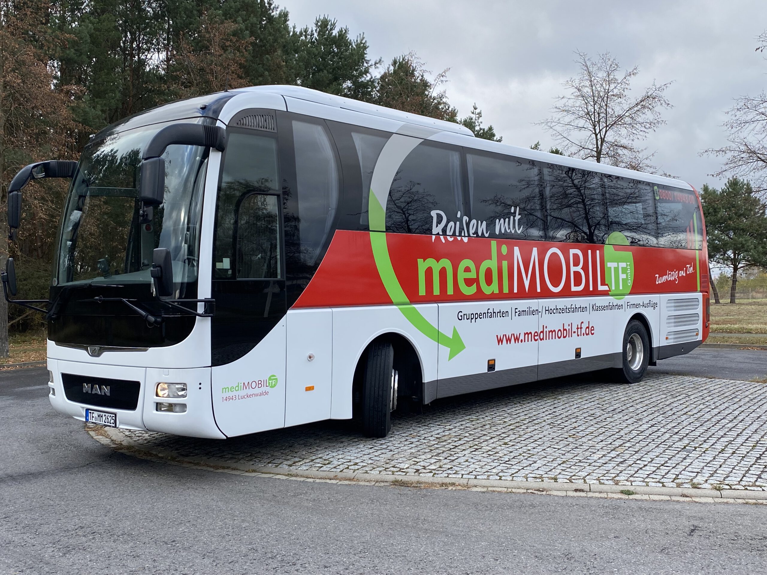 Transportfahrzeug, MAN Reisebus, Gruppentransporte, Reisegruppen, mediMobil TF GmbH, Langstrecken